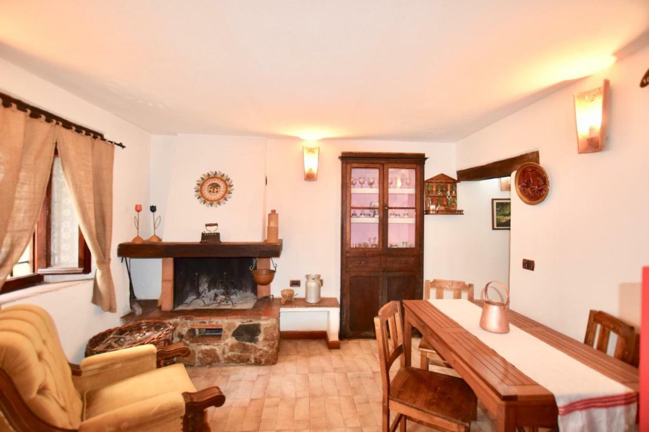 Luciano E Norma House Il Rustico Villa Gerfalco Luaran gambar